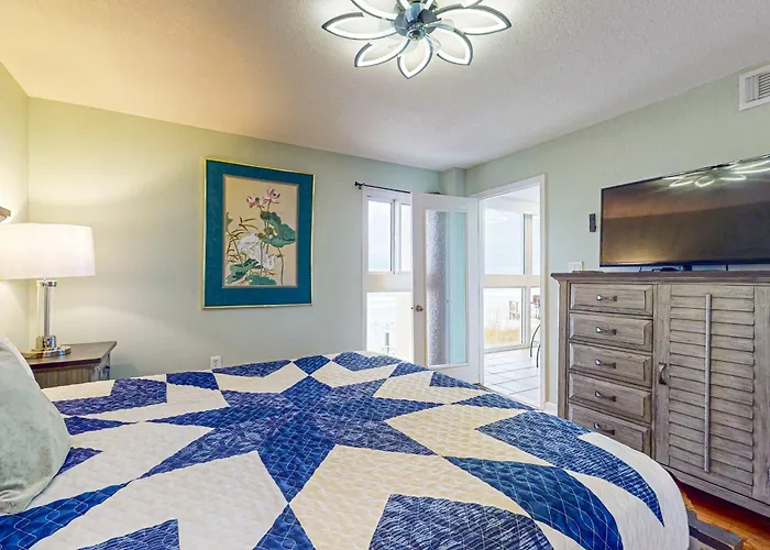 Edgewater West #25 Holiday home *